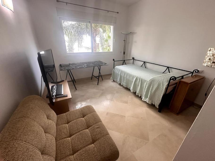Costalita Beach Apartamento En Estepona Exterior foto